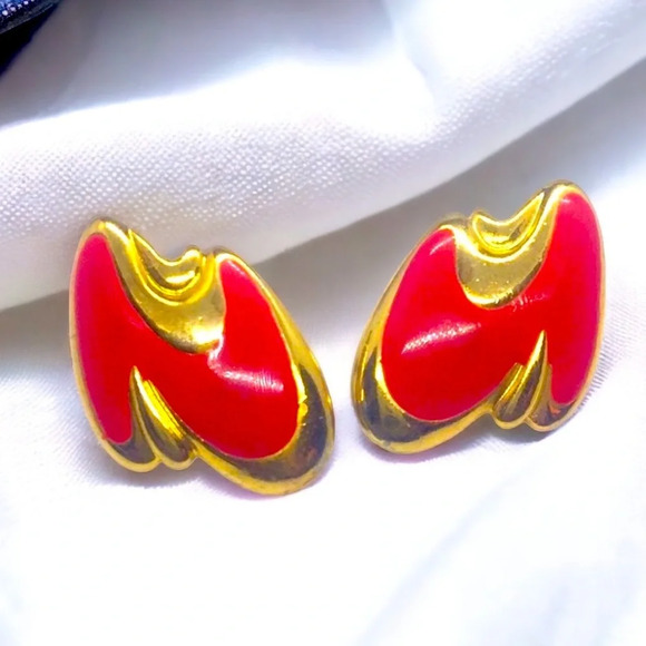Vintage Gold Tone Red Enamel Pierced Earrings - Picture 1 of 3